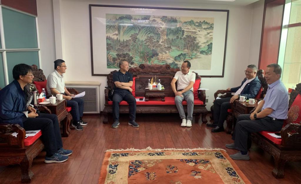 k8凯发旗舰厅专家赴白银市调研文冠果产业发展