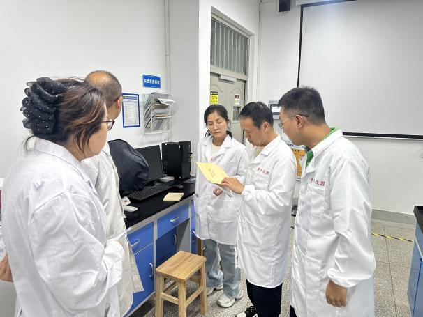 k8凯发实验中心开展秋季学期开学前 实验室大检查，筑牢安全防线备开学