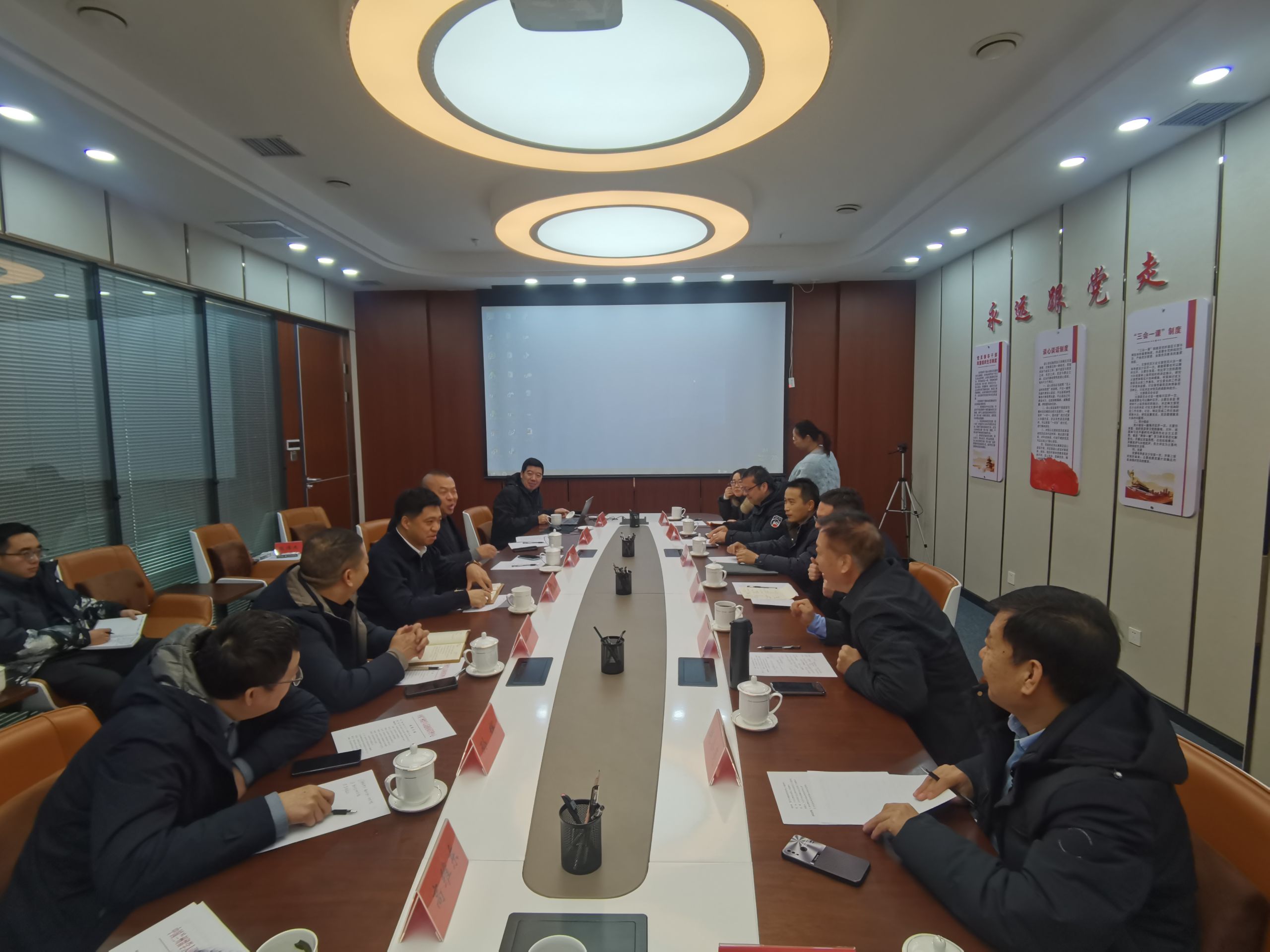 k8凯发赴兰州高新区留创园和相关企业开展调研交流 k8凯发赴兰州高新区留创园和相关企业开展调研交流